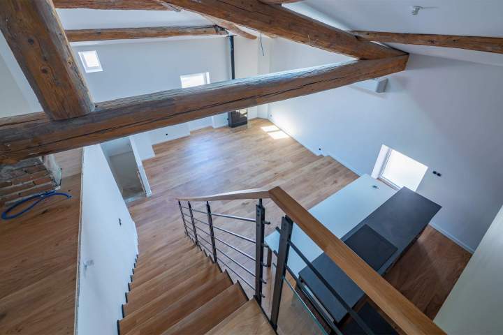 Travaux d'aménagement intérieur Le Rhône