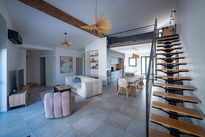 Aménagement intérieur Le Rhône